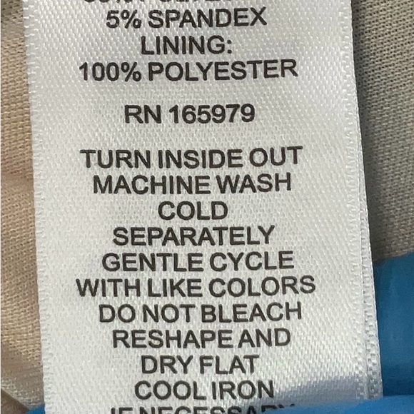 🪩 Cable & Gauge Sequin Dress 🪩 - Picture 7 of 8